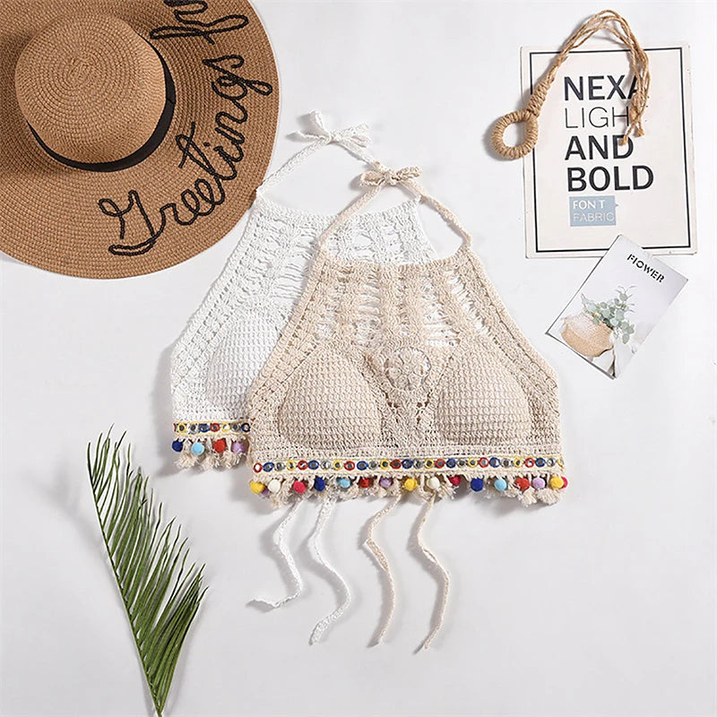 Estilo étnico boêmio Sexy malha Backless Curto Top feminino, Leve Crochet Hem Halter Bras, Escavar o Bustier, Crochê
