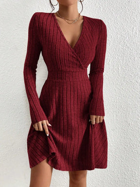 Outono e inverno novo decote em v sexy cintura a linha guarda-chuva saia grande balanço vestido de malha de mangas compridas