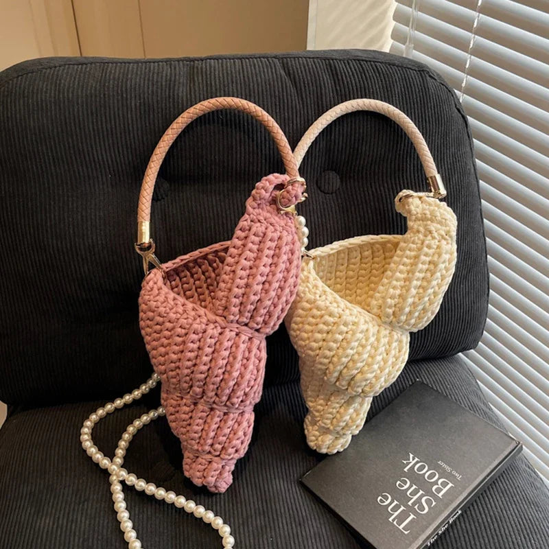 Bolsa Concha Elegance com Corrente de Pérola - Olívia Fios