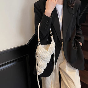 Bolsa Concha Elegance com Corrente de Pérola - Olívia Fios