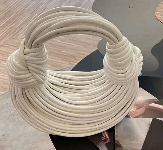 Bolsa de Designer de Crochê Olívia Fios