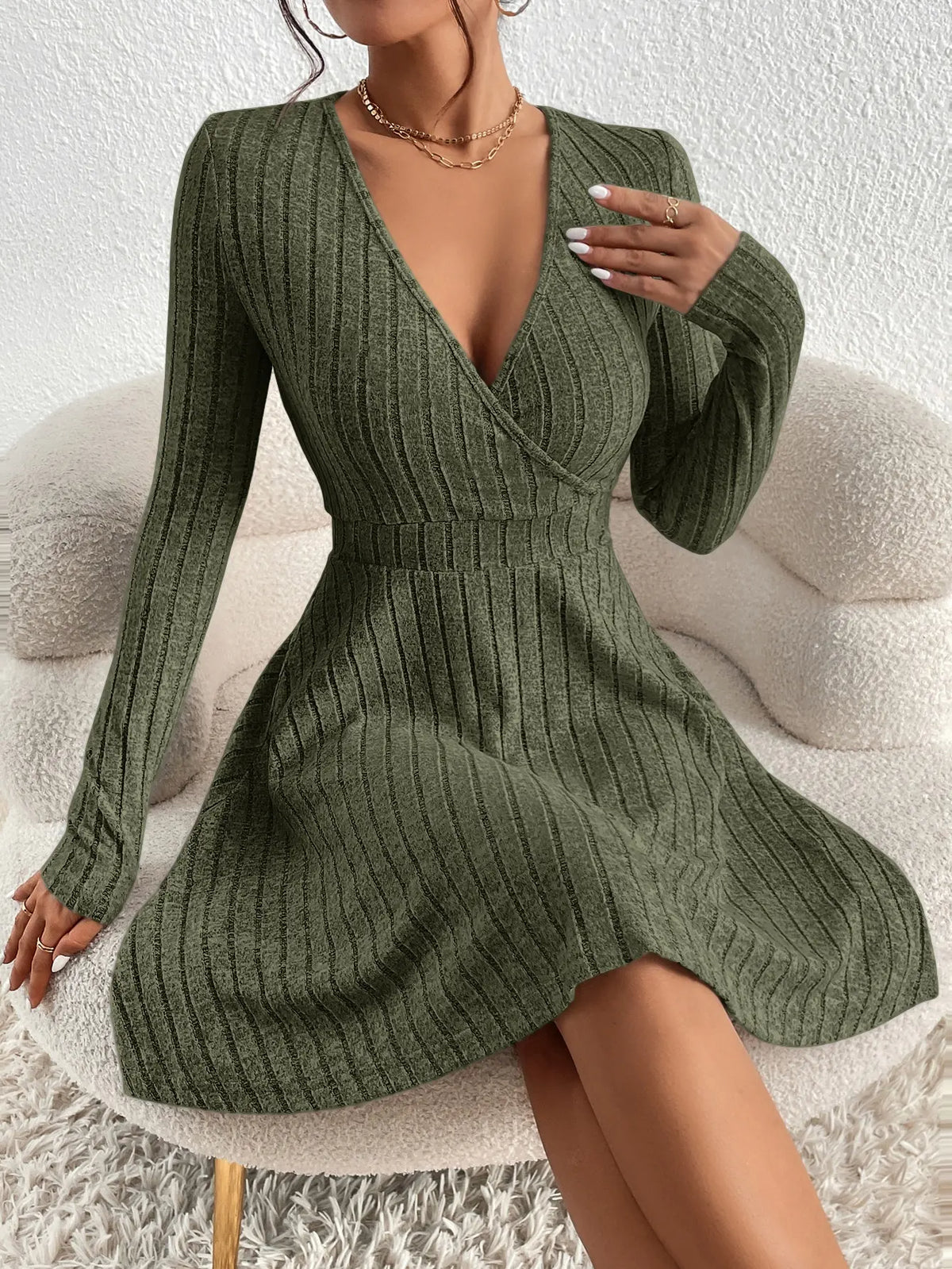 Outono e inverno novo decote em v sexy cintura a linha guarda-chuva saia grande balanço vestido de malha de mangas compridas