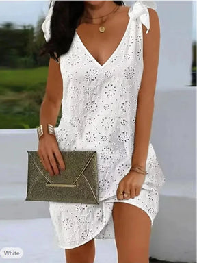 Vestido Mini Straight com Detalhes em Bordado - Olívia Fios