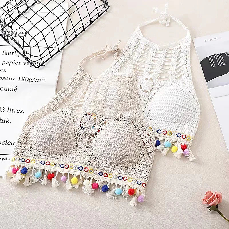 Estilo étnico boêmio Sexy malha Backless Curto Top feminino, Leve Crochet Hem Halter Bras, Escavar o Bustier, Crochê