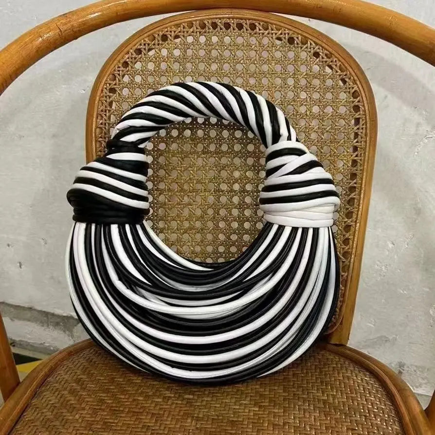 Bolsa de Designer de Crochê Olívia Fios